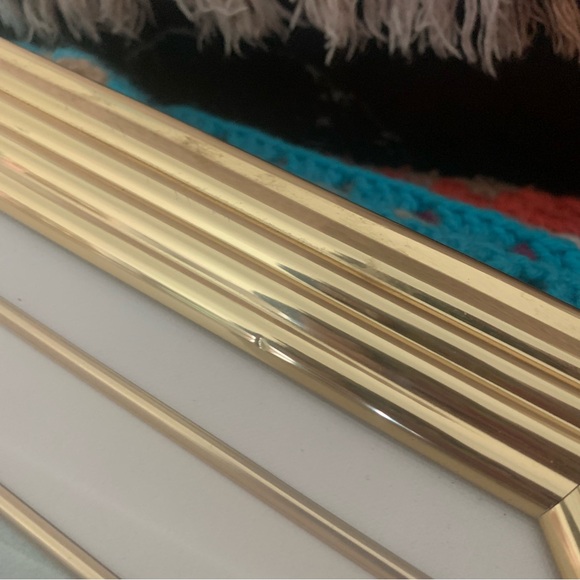 Vintage fancy lady with flower hat print in gold tone frame - Picture 2 of 5